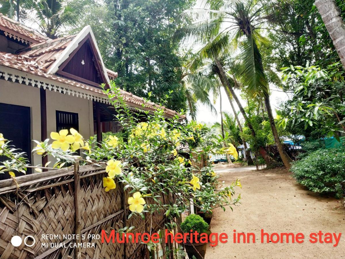 Munroe Heritage Inn Mundrothuruth 외부 사진