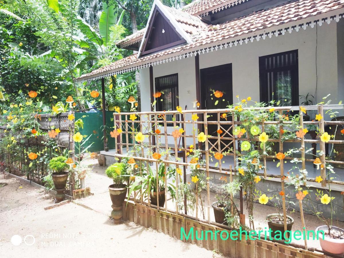 Munroe Heritage Inn Mundrothuruth 외부 사진